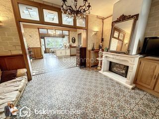  Maison � vendre 7 pi�ces 212 m�