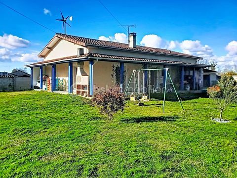   Maison de plain pied de 136 m2 sur 1 500 m2 de terrain Maison - 6 pi�ce(s) - 136 m�
