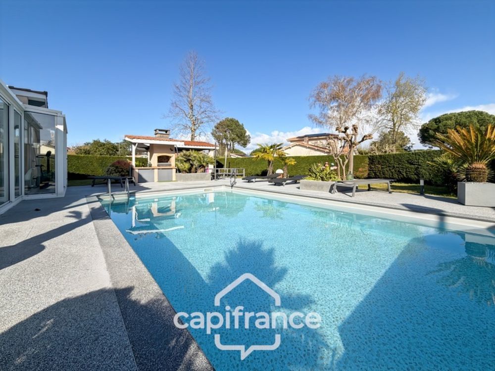 � vendre  Villa Gujan-Mestras (33470)