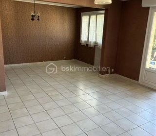  Appartement � vendre 4 pi�ces 84 m�