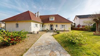  Propri�t�/ch�teau � vendre 10 pi�ces 255 m�