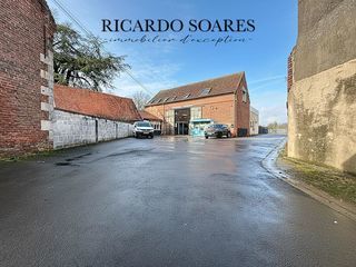  Immeuble � vendre 11 pi�ces 520 m�