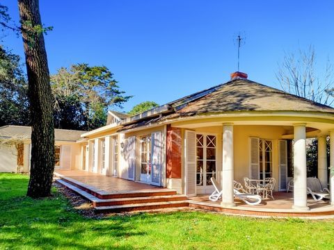   SAINT-BREVIN L'OCEAN PLAGE A 5 MINUTES  - VILLA PROPRIETE PLAIN-PIED 160M2 3 CHAMBRES GRAND PARC CLOS ARBORE Maison - 6 pi�ce(s) - 160 m�