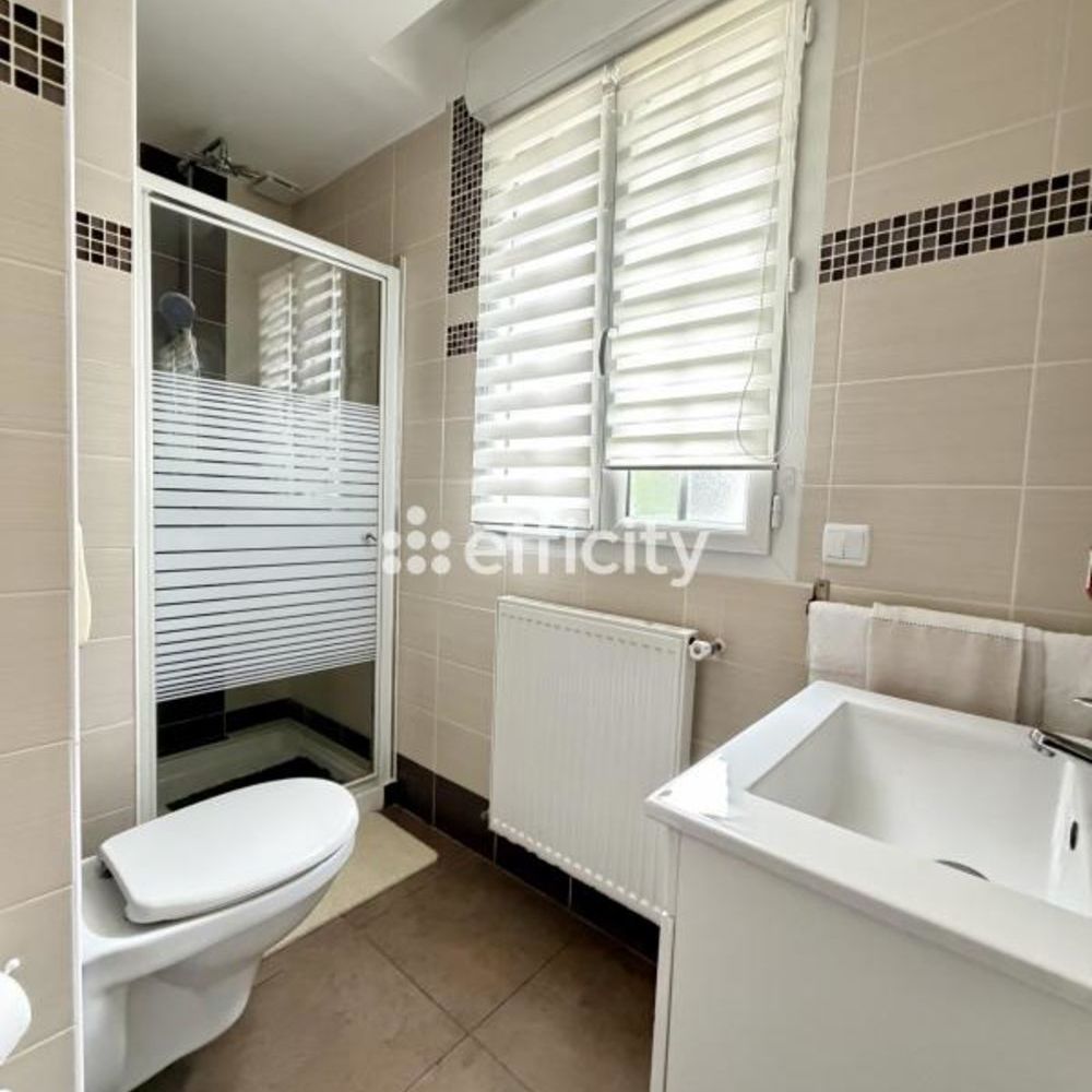 � vendre  Maison Chennevi�res-sur-Marne (94430)