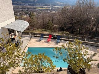  Maison � vendre 9 pi�ces 224 m�