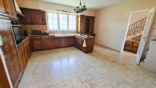  Maison � vendre 8 pi�ces 270 m�