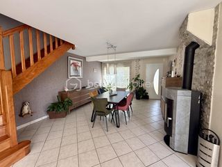  Maison � vendre 7 pi�ces 150 m�