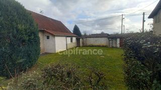  Immeuble � vendre 15 + pi�ces 275 m�