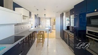  Appartement � vendre 4 pi�ces 90 m�