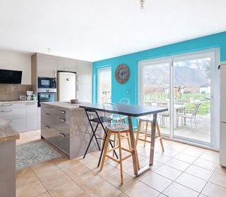  Maison � vendre 5 pi�ces 230 m�