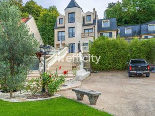  Maison � vendre 6 pi�ces 327 m�