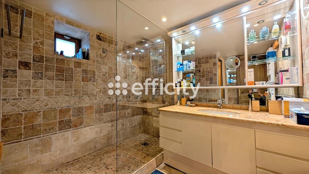 � vendre  Duplex/triplex Courbevoie (92400)