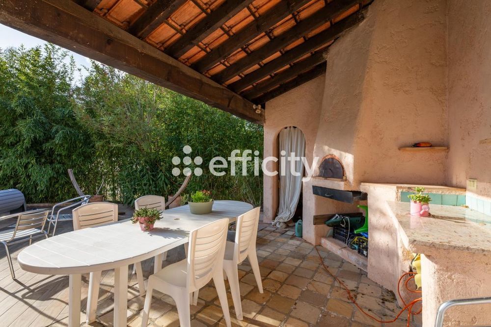 � vendre  Maison Roquebrune-sur-Argens (83520)