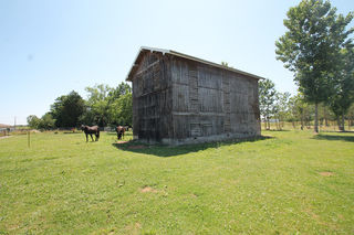  Remise / Grange � vendre 1 pi�ce 83 m�