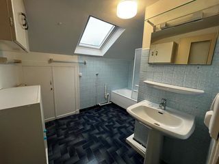  Appartement � louer 6 pi�ces 135 m�