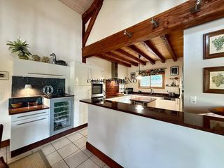  Maison � vendre 11 pi�ces 208 m�