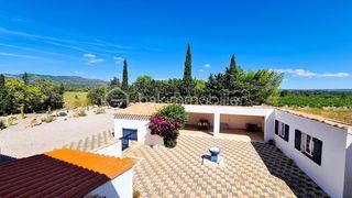  Propri�t�/ch�teau � vendre 9 pi�ces 299 m�