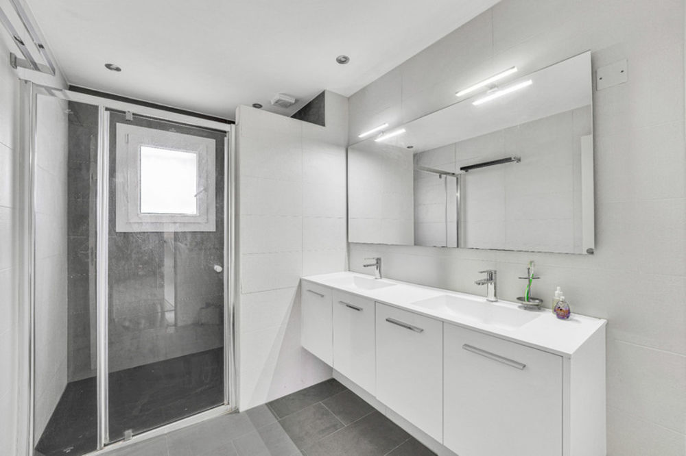 � vendre  Maison Pr�vessin-Mo�ns (01280)