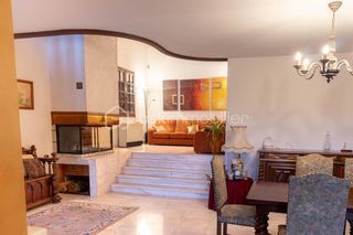  Maison � vendre 6 pi�ces 210 m�