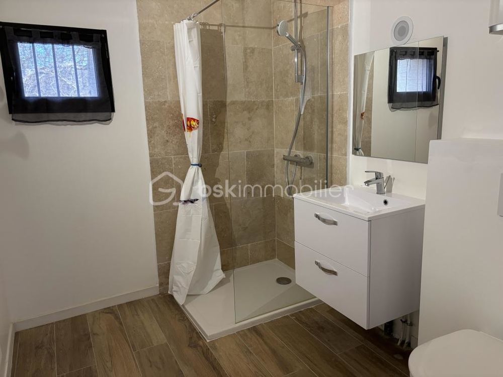 � vendre  Maison Banon (04150)