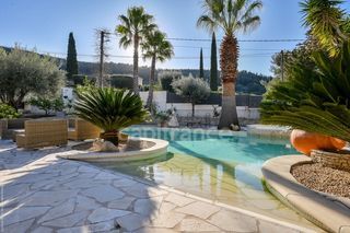  Maison � vendre 7 pi�ces 150 m�