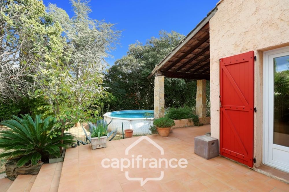� vendre  Villa La Cadi�re-d'Azur (83740)