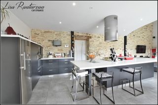  Remise / Grange � vendre 6 pi�ces 162 m�