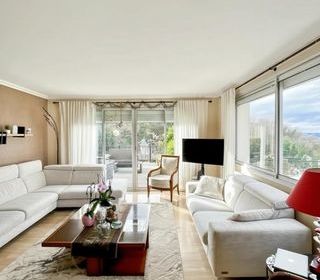  Propri�t�/ch�teau � vendre 7 pi�ces 156 m�