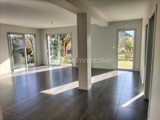  Maison � vendre 6 pi�ces 196 m�