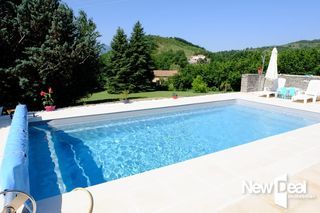  Villa � vendre 6 pi�ces 150 m�