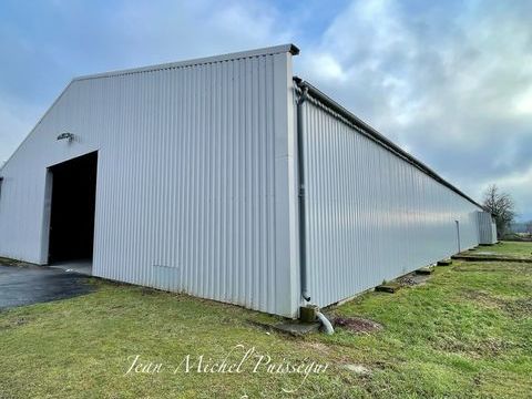 Entrepôt/Bureaux 1000m2 à louer à VILLENEUVE DE RIVIERE (31), Terrain de 7900m2 2780 31800 Villeneuve de riviere