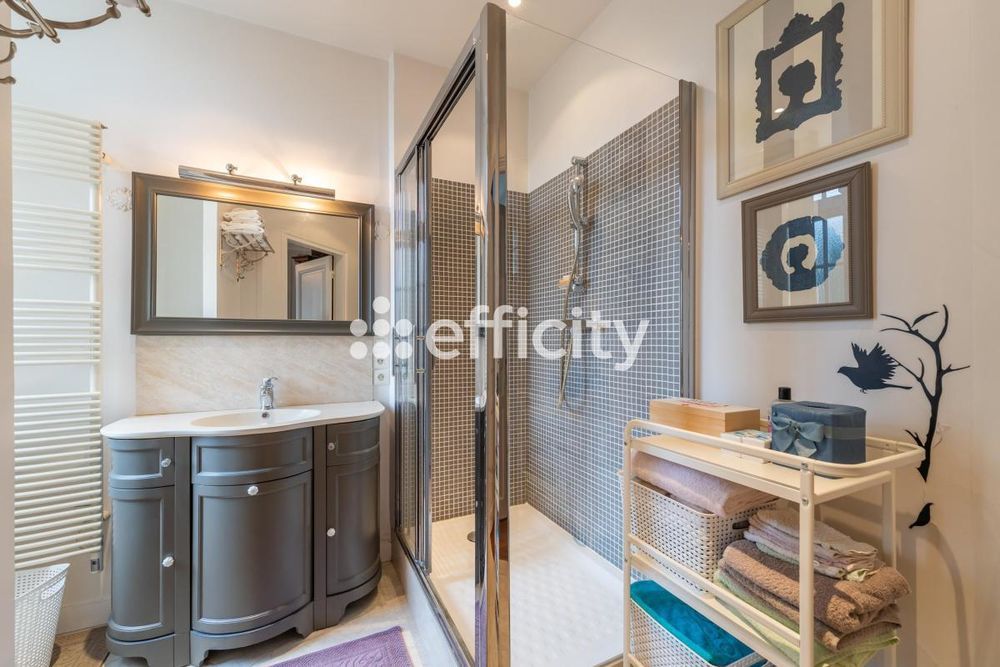 � vendre  Appartement Versailles (78000)