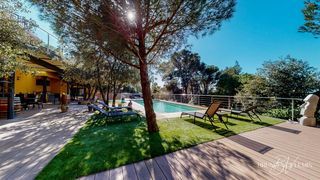  Villa � vendre 12 pi�ces 285 m�