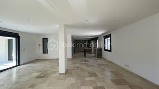  Villa � vendre 4 pi�ces 160 m�