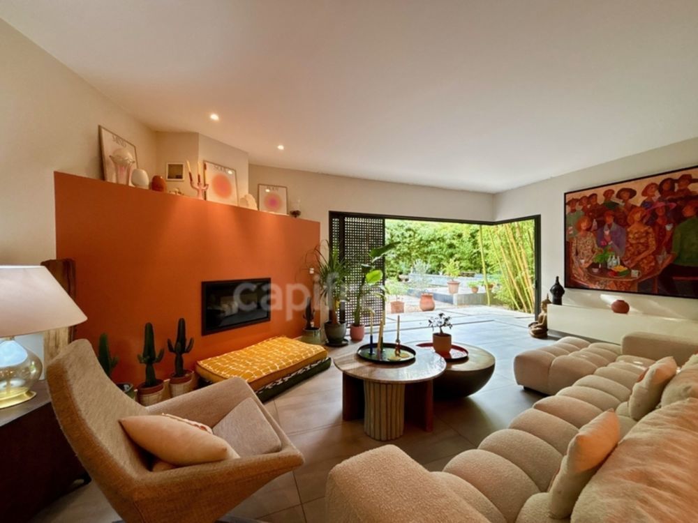 � vendre  Maison P�zenas (34120)