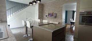  Maison � vendre 8 pi�ces 232 m�