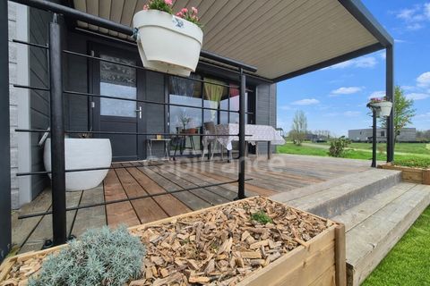   Maison/Chalet - 3 pi�ces SAINT ROMAIN DE BENET (17) - Terrain de 333m� Chalet - 3 pi�ce(s) - 50 m�