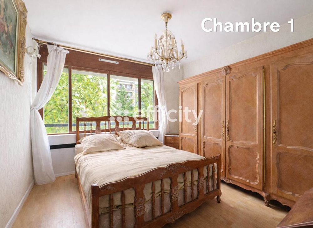 � vendre  Appartement Versailles (78000)