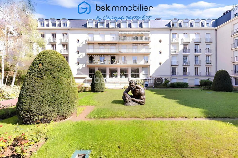 � vendre  Appartement Versailles (78000)