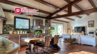  Villa � vendre 6 pi�ces 145 m�