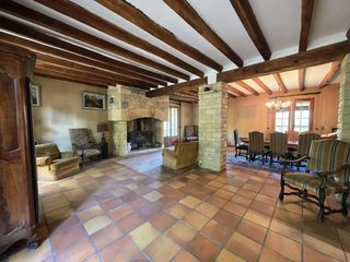  Maison � vendre 4 pi�ces 235 m�