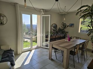  Maison � vendre 6 pi�ces 142 m�