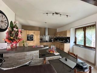  Maison � vendre 9 pi�ces 184 m�