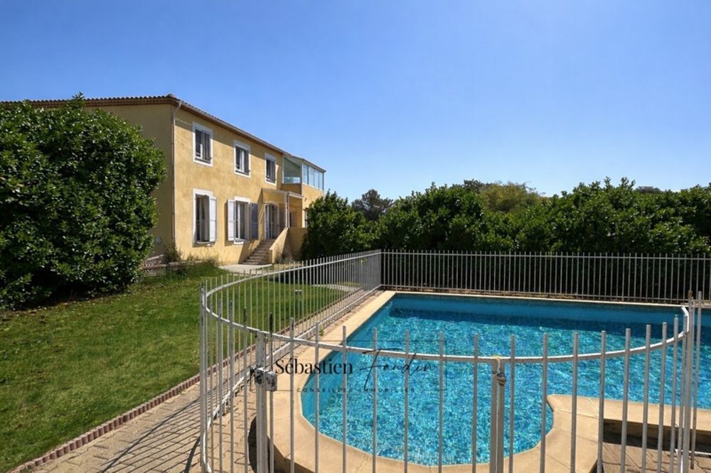� vendre  Maison Bouc-Bel-Air (13320)