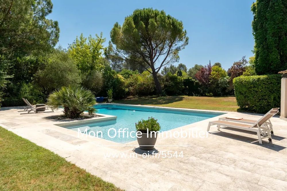 � vendre  Villa Aix-en-Provence (13100)