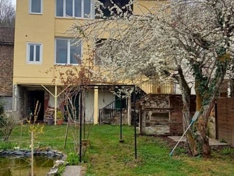  Maison � vendre 3 pi�ces 77 m�