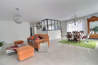  Maison � vendre 6 pi�ces 165 m�