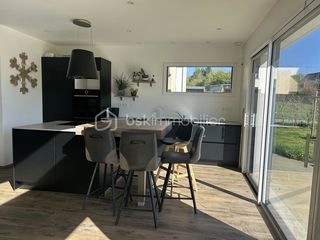  Maison � vendre 6 pi�ces 145 m�