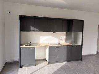  Appartement � louer 2 pi�ces 107 m�