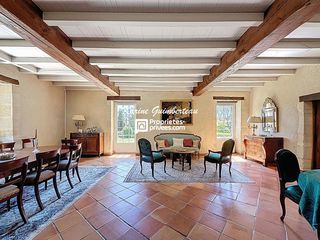  Maison � vendre 7 pi�ces 256 m�